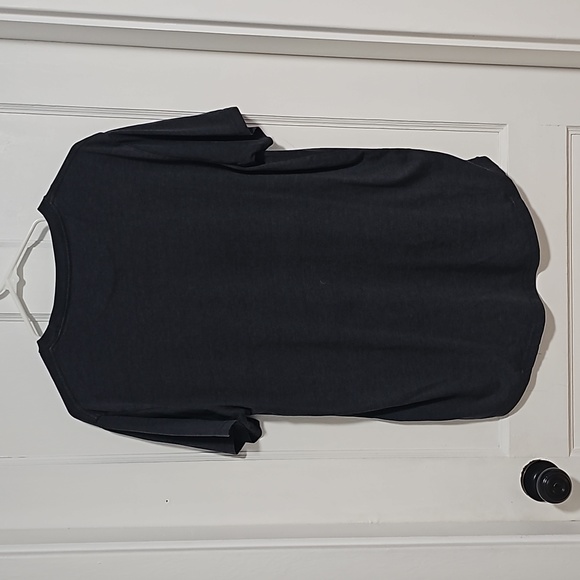 tentree Tencel T-Shirt - Size Medium - Black - Picture 2 of 2